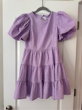 TCEC Lavender Puff-Sleeve Tiered Dress